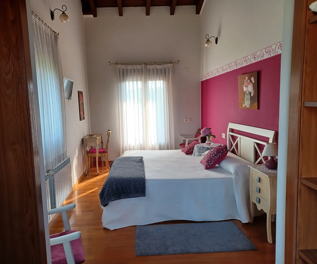 la pomarada del mar casa rural en asturias la guindal habitacion